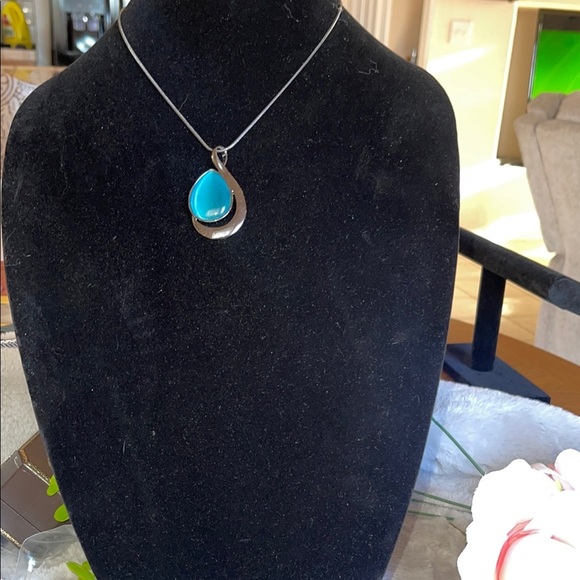 Lia Sophia Silver and Blue Teardrop Necklace - Picture 1 of 3